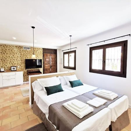 Apartamentos Tres Llaves Palacio De Vela De Los Cobos Úbeda Exteriér fotografie