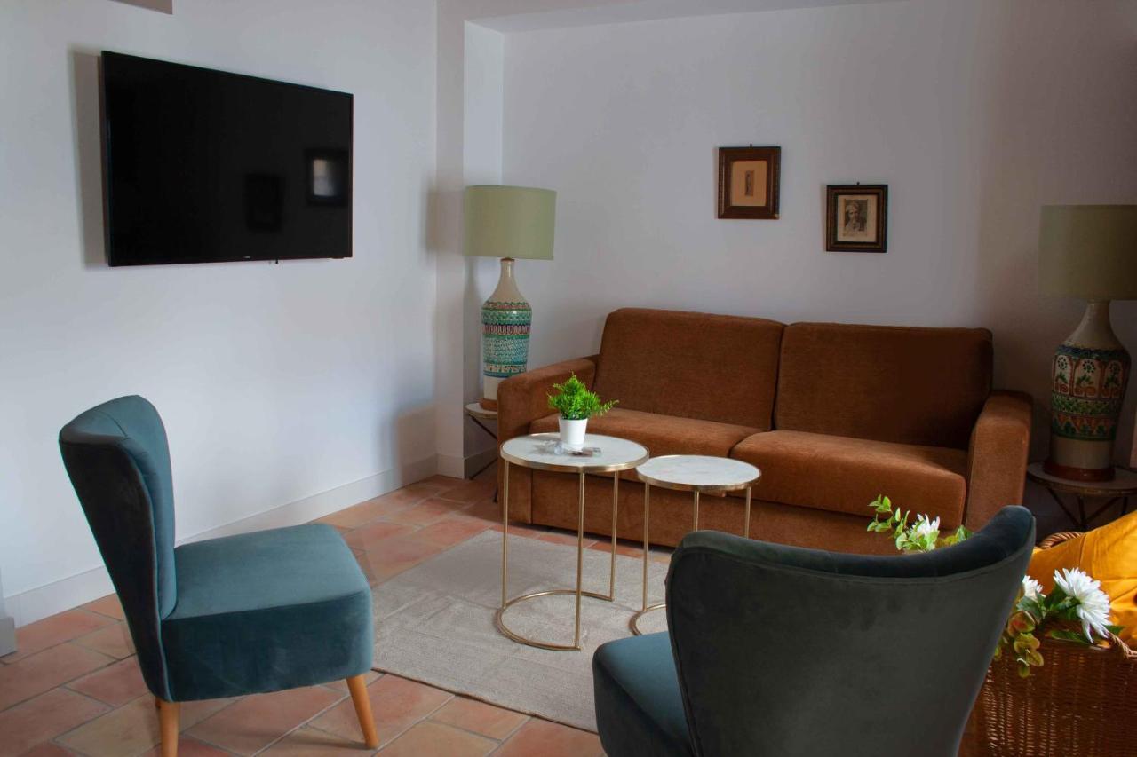 Apartamentos Tres Llaves Palacio De Vela De Los Cobos Úbeda Exteriér fotografie