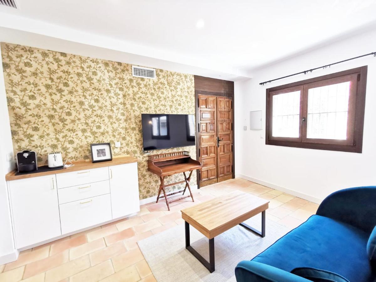 Apartamentos Tres Llaves Palacio De Vela De Los Cobos Úbeda Exteriér fotografie